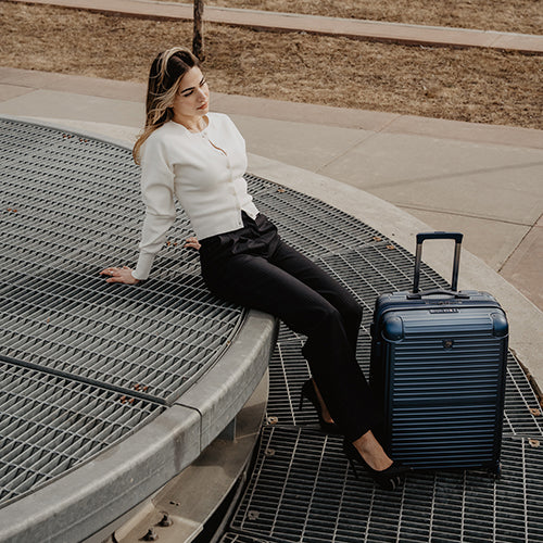 Cruze 26 Inch Luggage - Image 12