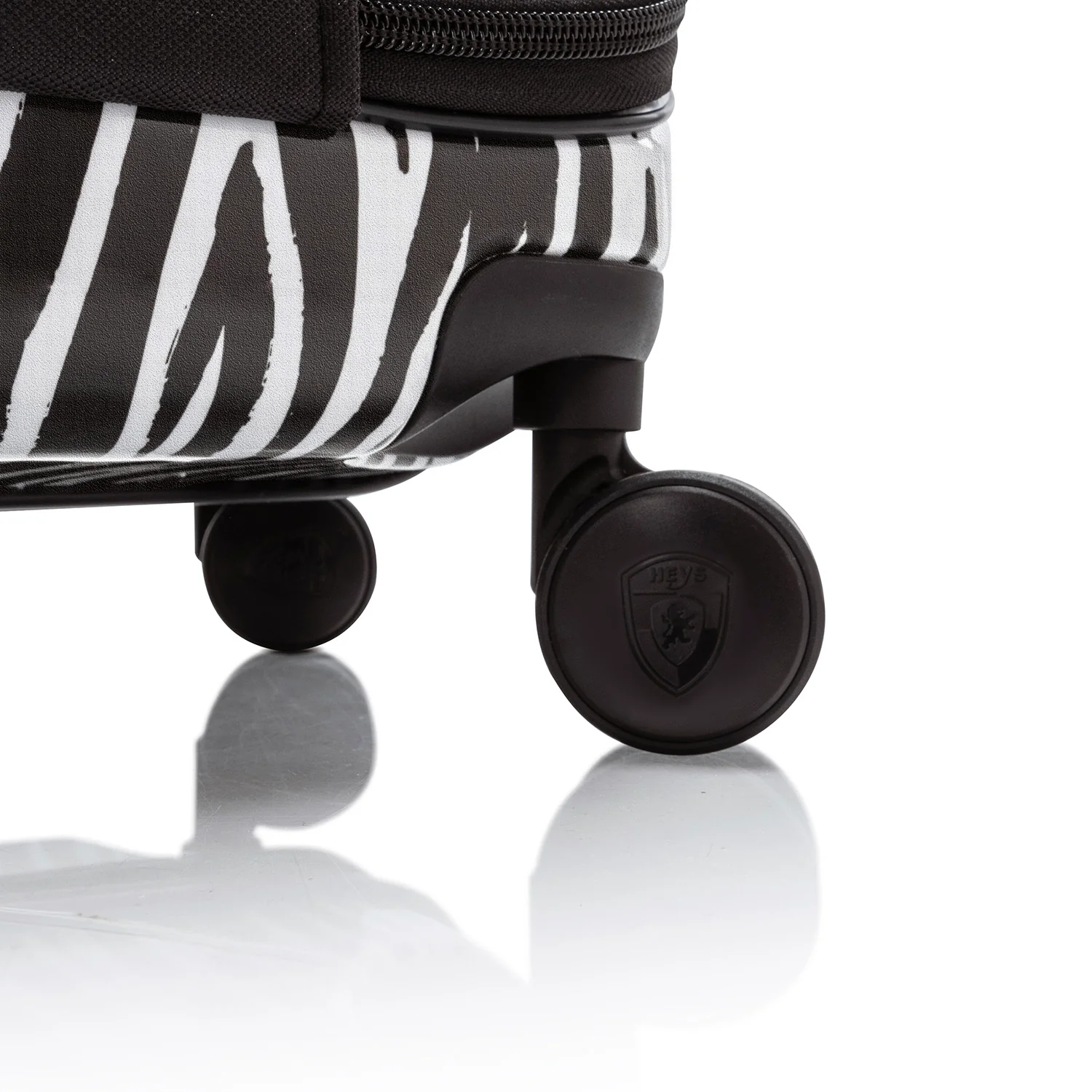 EZ Fashion Prints 30 Inch Luggage - Image 13
