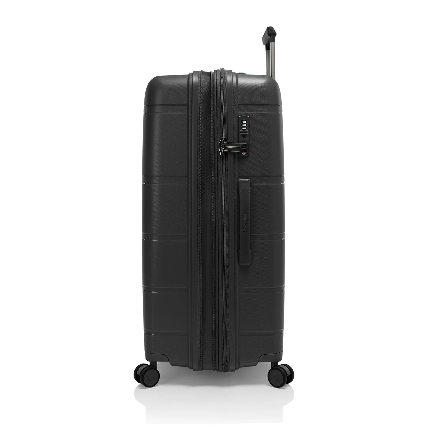 Fortis 30 Inch Luggage - Image 5