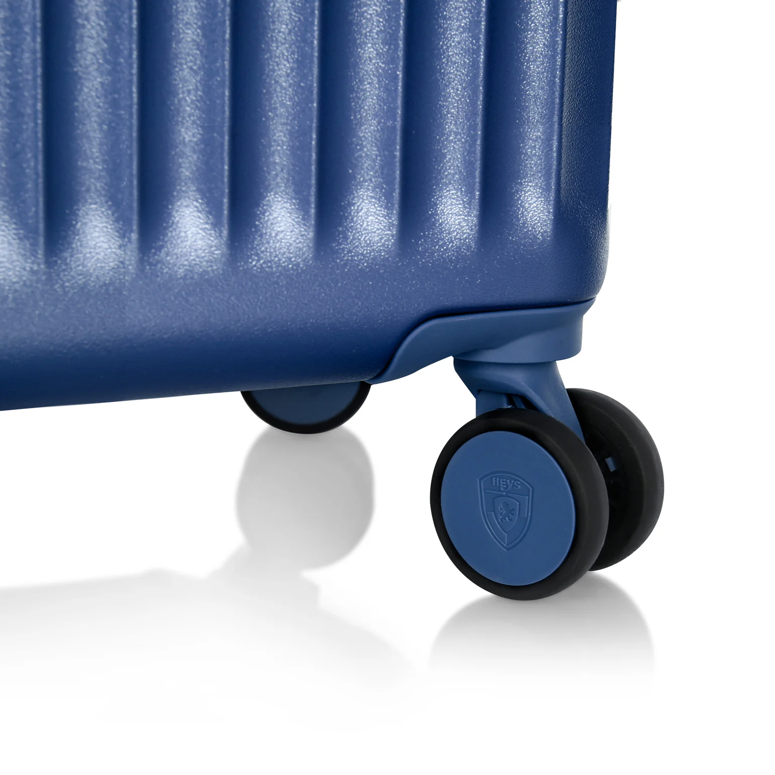Luxe 30 Inch Luggage Trunk - Image 23