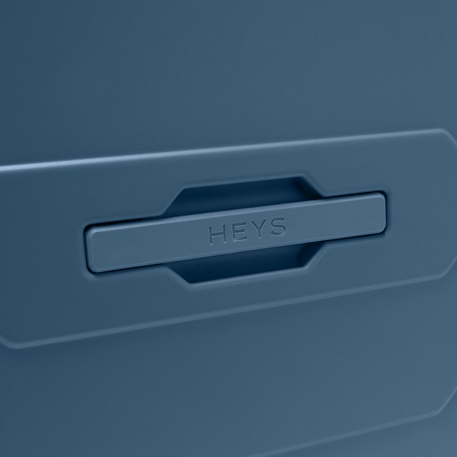 ReNew 26 Inch Luggage - Image 7