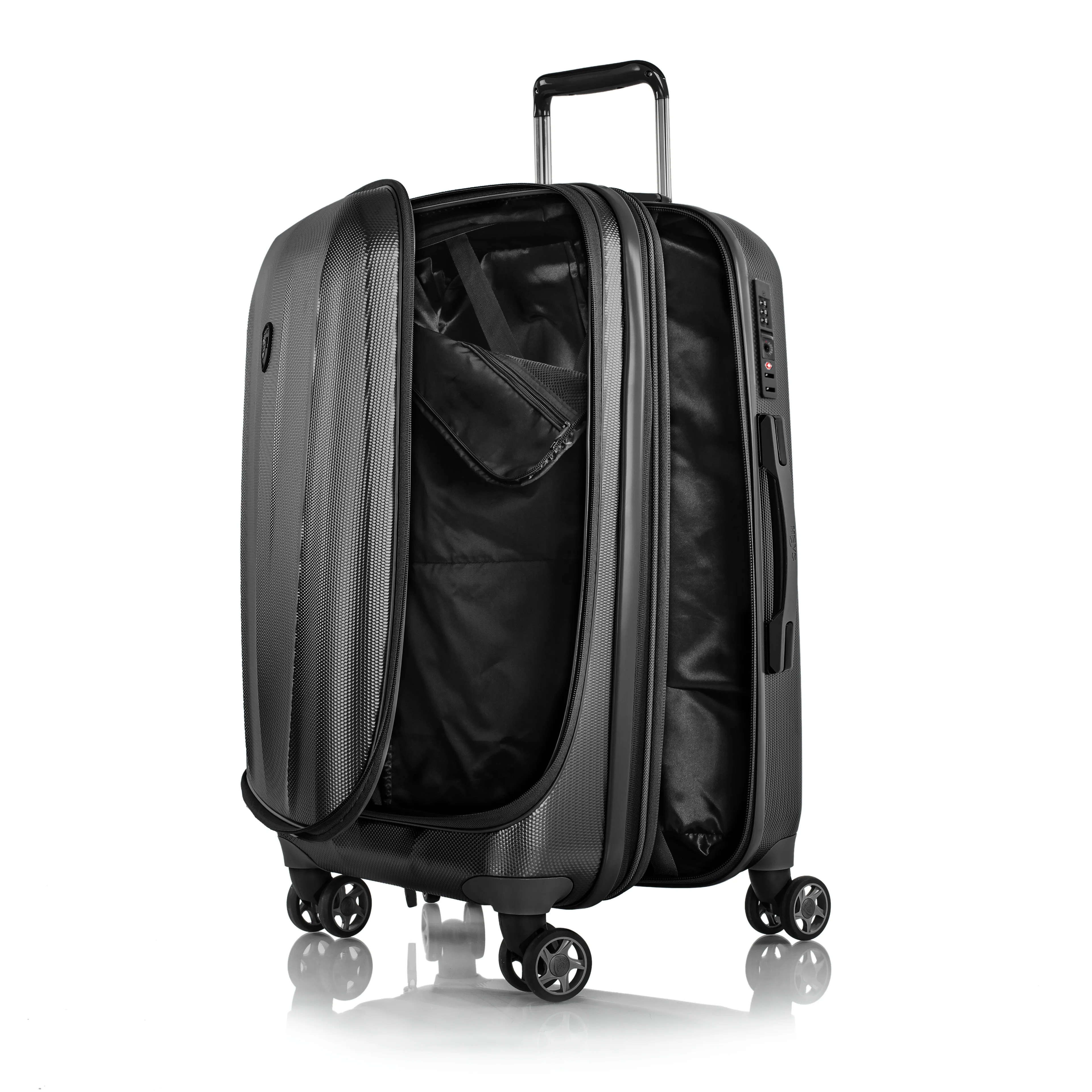 Vantage Smart Access™ 26 Inch Luggage - Image 15