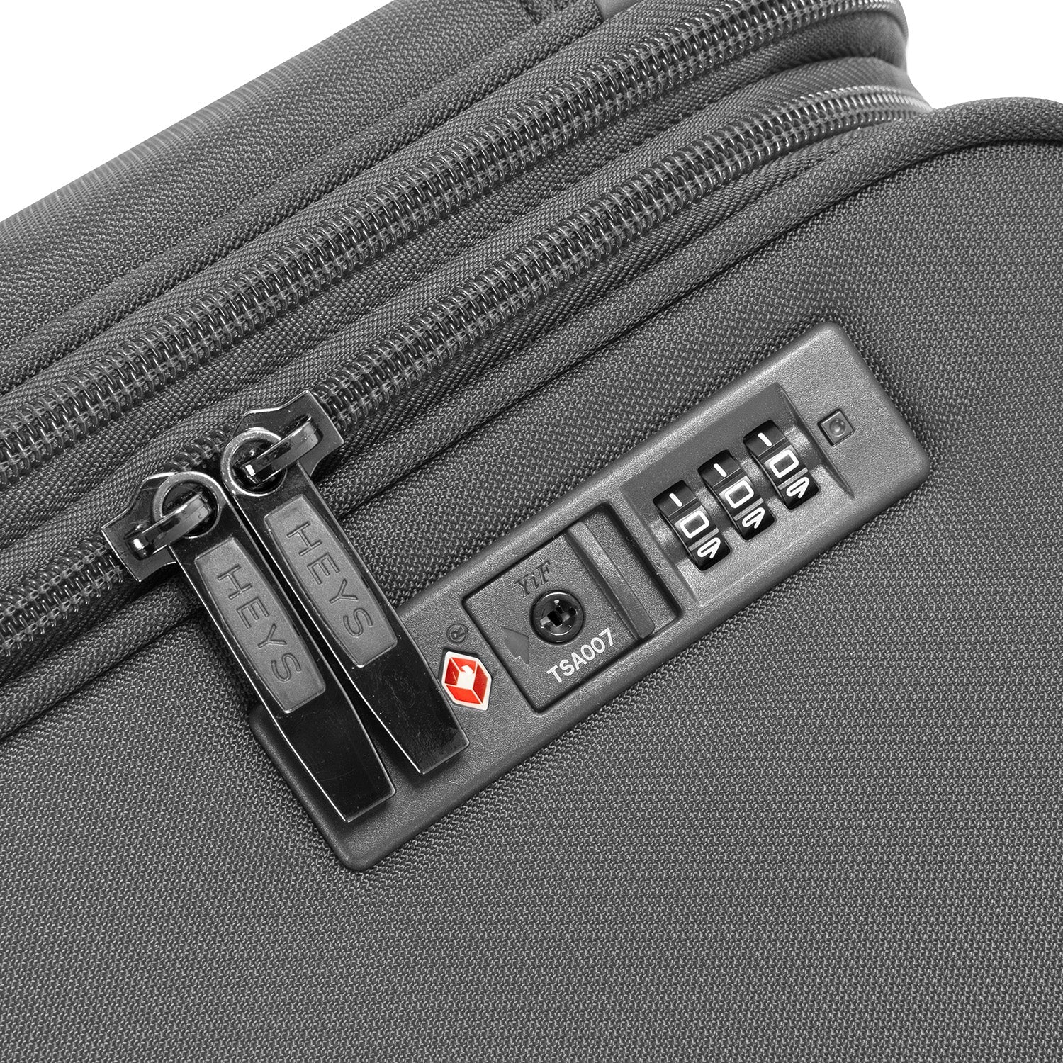 Xero Elite 2.0 31 Inch Luggage | World's Lightest Luggage - Image 24