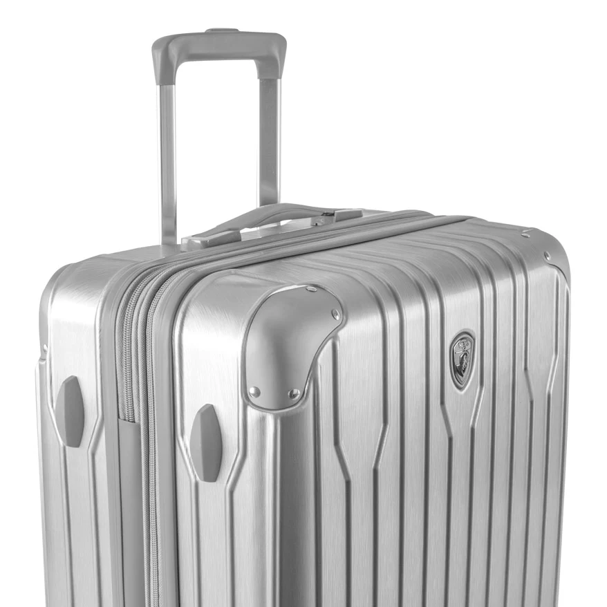 Xtrak 21.5 Inch Carry-On Luggage - Image 91